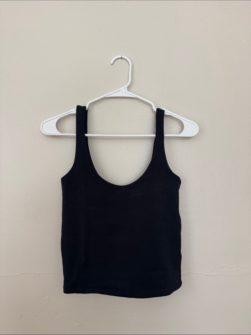Black Scoop Neck Tank Top